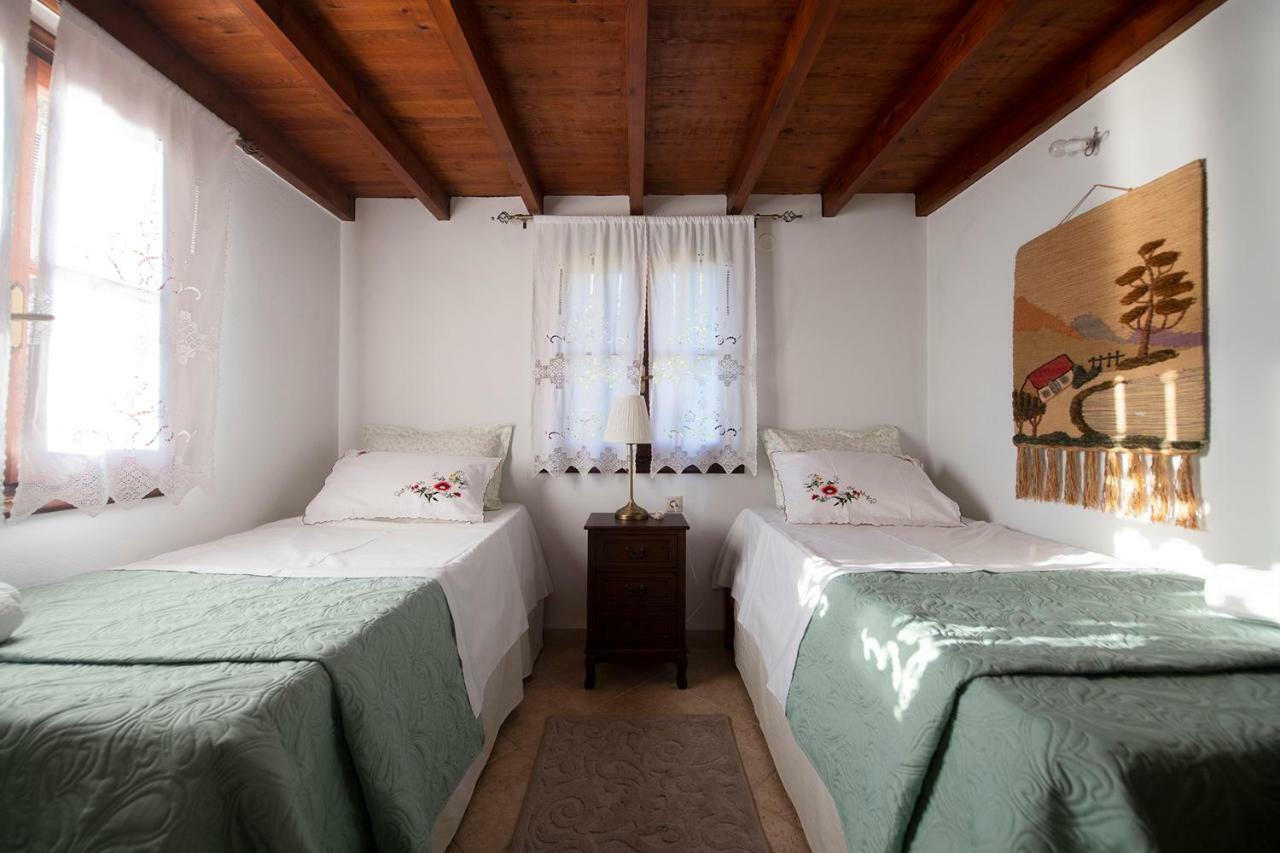 Secret Paradise Beach Villa Skalia Ngoại thất bức ảnh